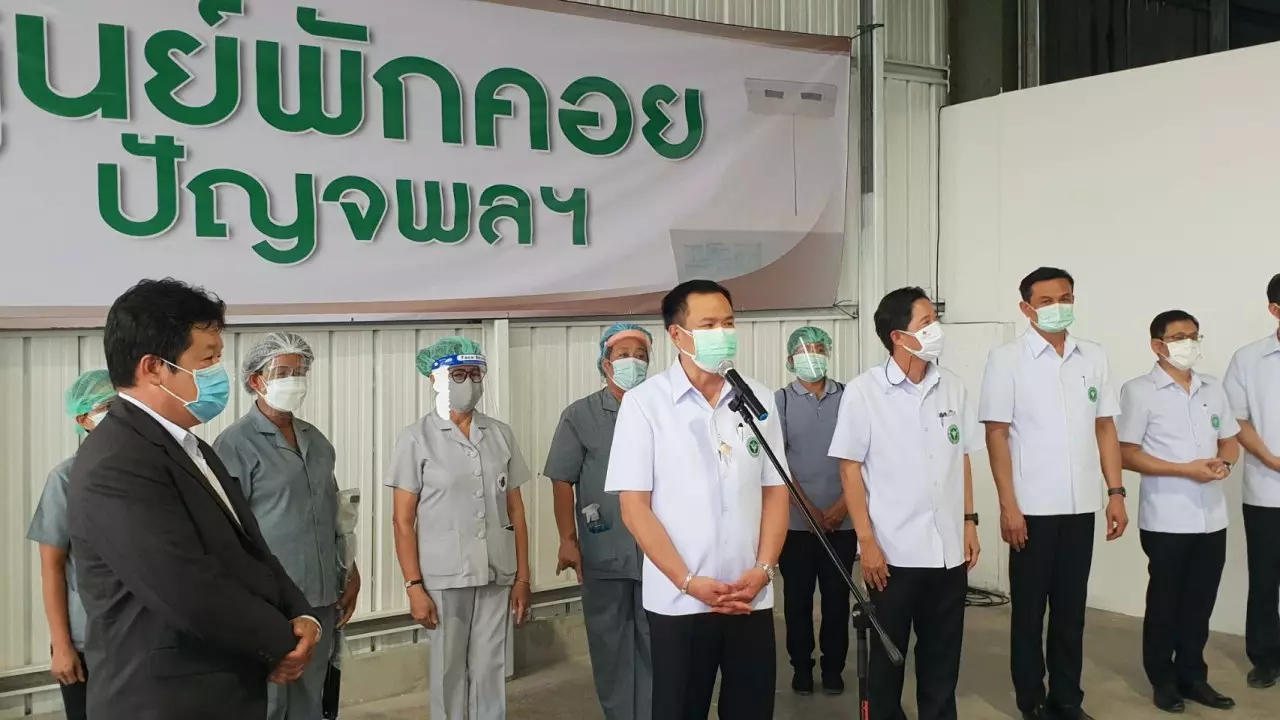 "อนุทิน" เปิด รพ.สนามในโรงงานที่สมุทรสาคร แยกคนติดโควิดออกจากชุมชน (คลิป)