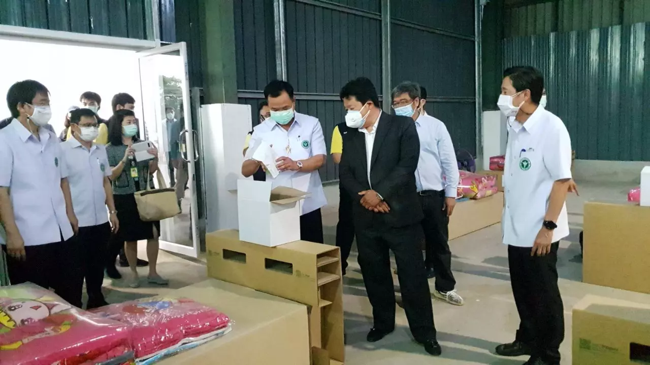 "อนุทิน" เปิด รพ.สนามในโรงงานที่สมุทรสาคร แยกคนติดโควิดออกจากชุมชน (คลิป)
