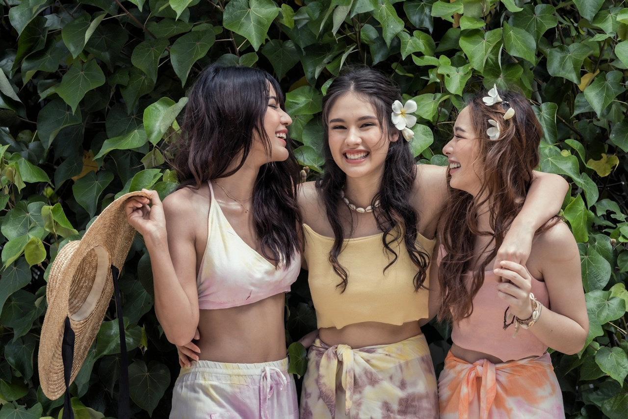 ‘น้ำฟ้า-ลาล่า-มายด์’บุกเกาะ
