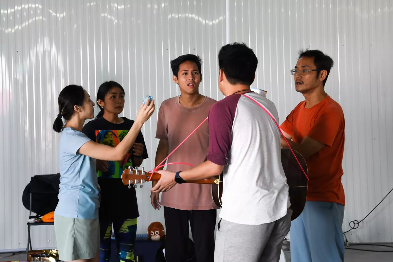 พิชชี่ วิชญ์วิสิฐ + ‘สี่วันในเดือนกันยา’ ละครเวทีไทยบุกยุโรปของ เบสท์ วิชย