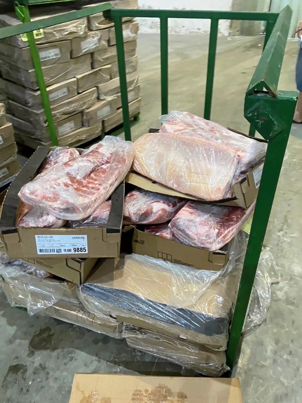 เนื้อหมูเถื่อนข้ามชาติ อีกต้นเหตุราคาตก เจ้าของฟาร์มแบกต้นทุน