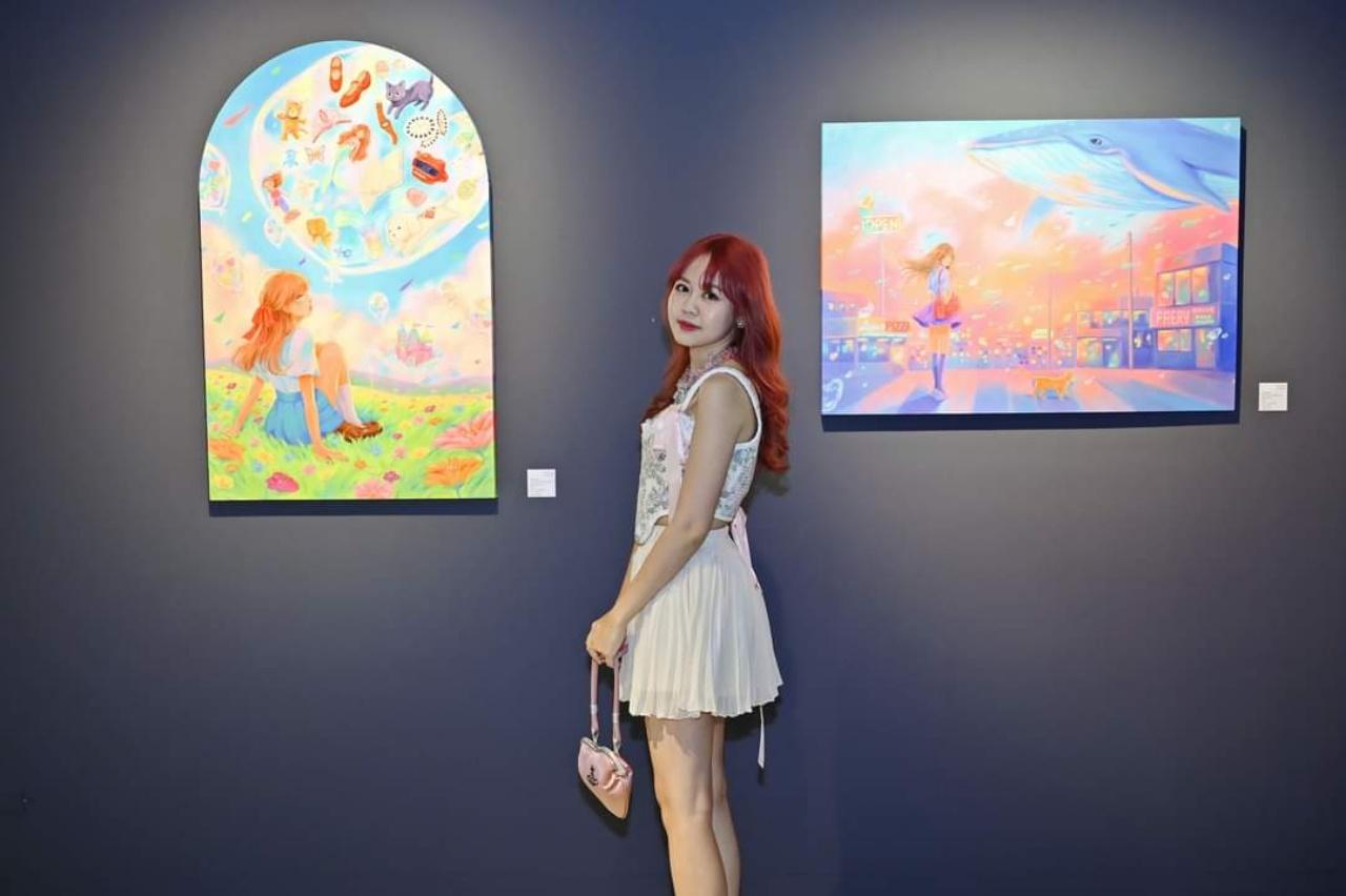 Paerytopia พิมพ์ชนก ทีปพงศ์ นักวาดภาพเล่าเรื่องผ่านตัวละครผู้หญิง โทนสีหวาน ผ่านประสบการณ์ที่ดีหรือเจ็บปวดของเธอ