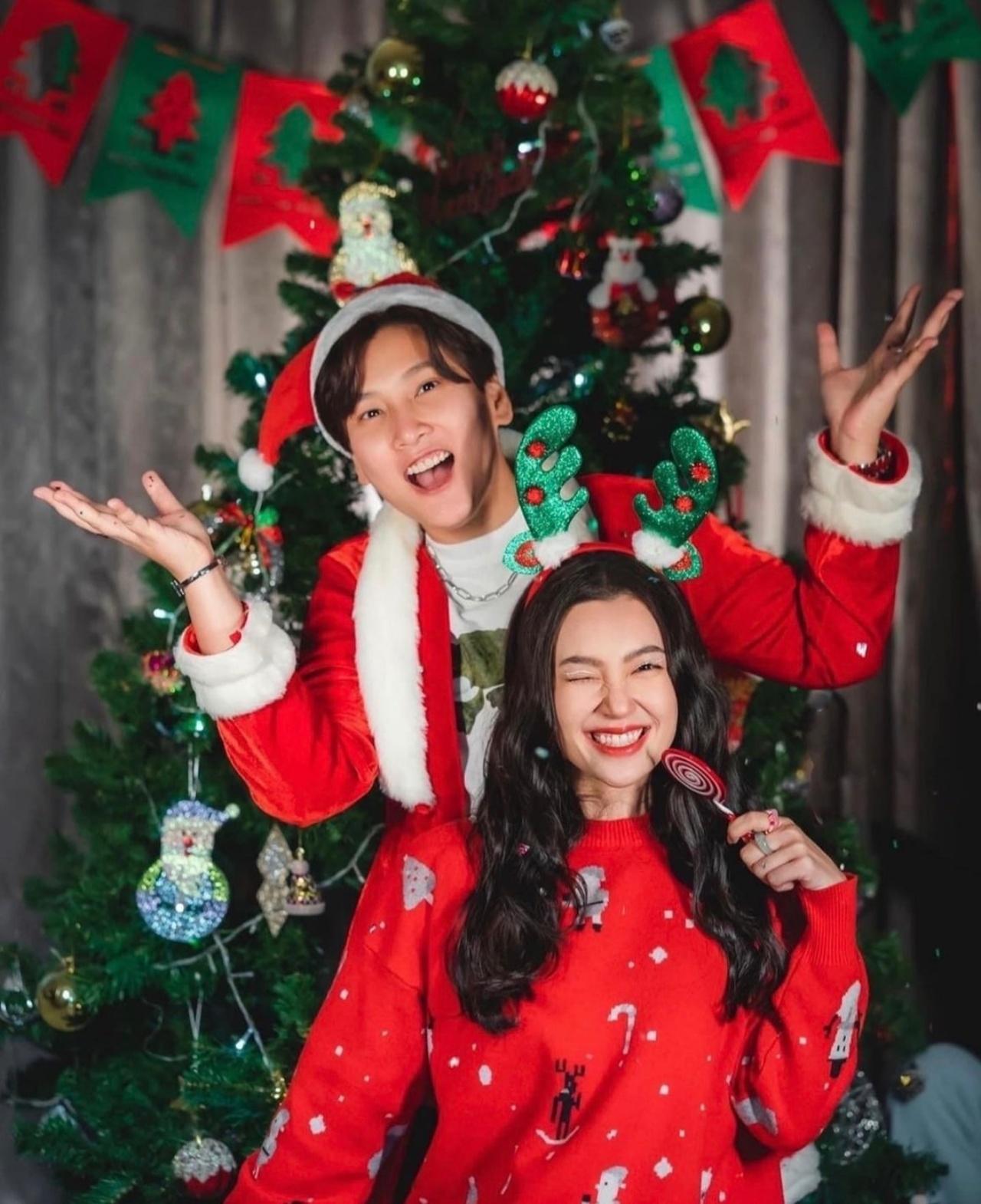 เบลล่า กับ พี่พลอย ผู้จัดการส่วนตัว