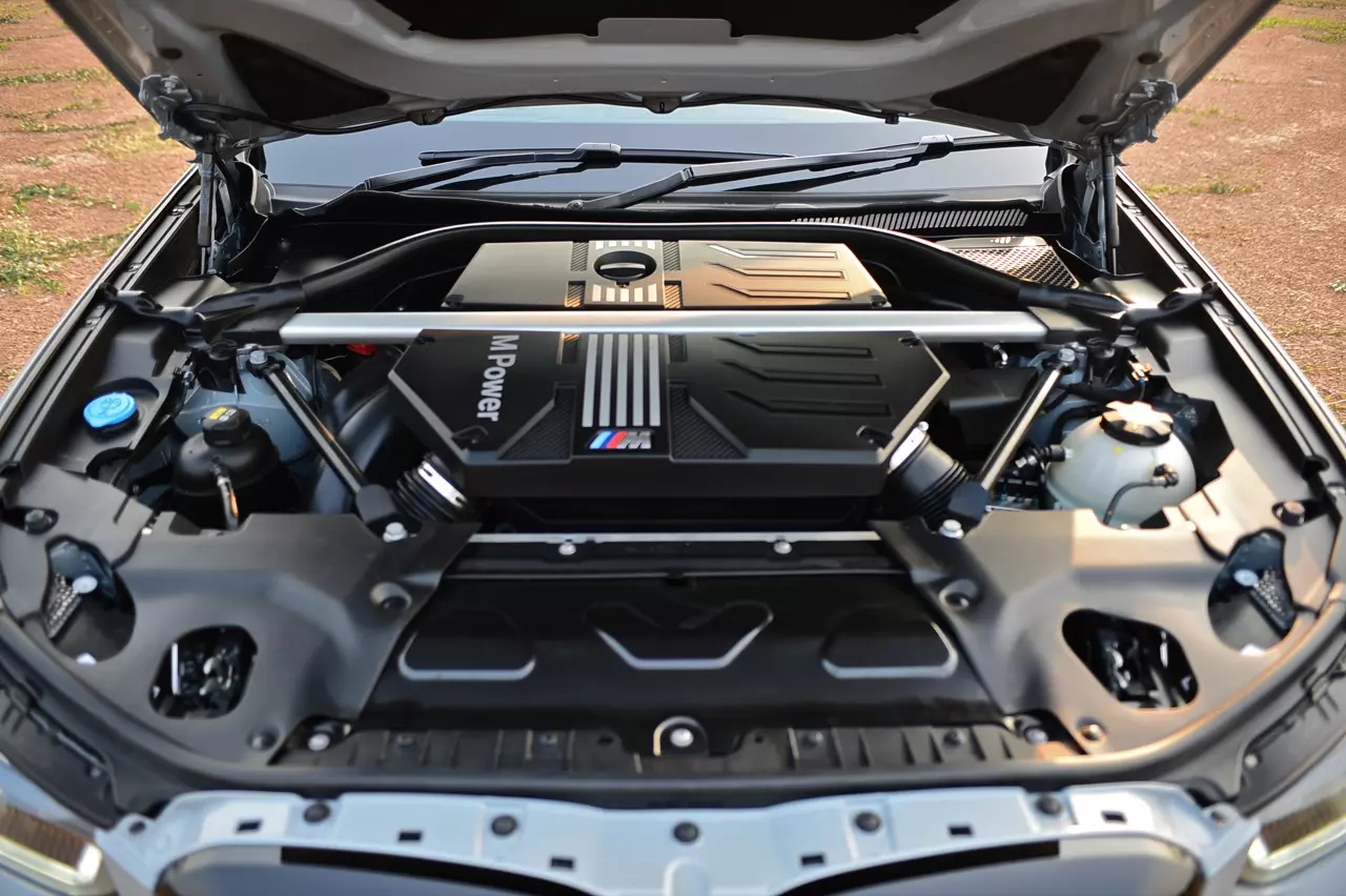 ดึงโหด ทดสอบ BMW X4 M COMPETITION LCI 2023