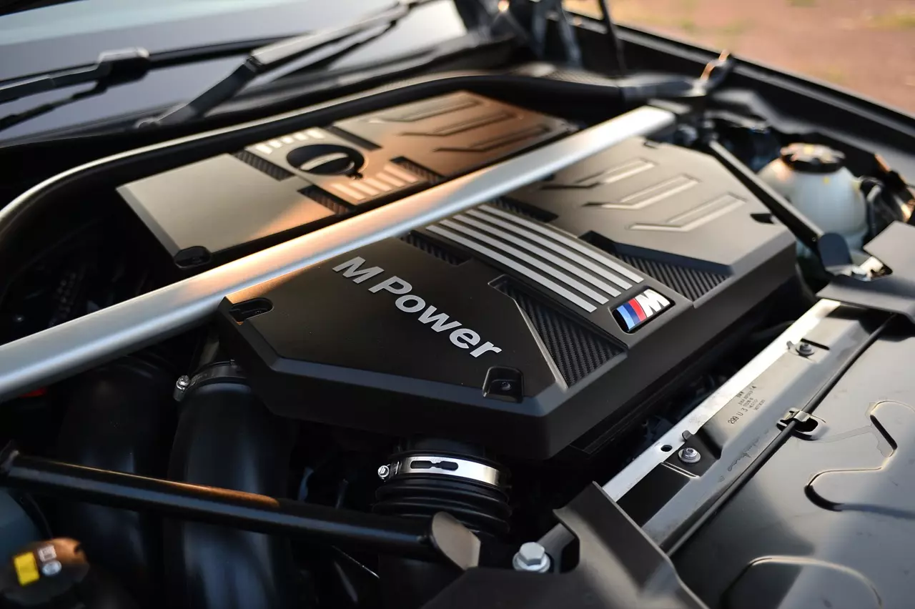 ดึงโหด ทดสอบ BMW X4 M COMPETITION LCI 2023
