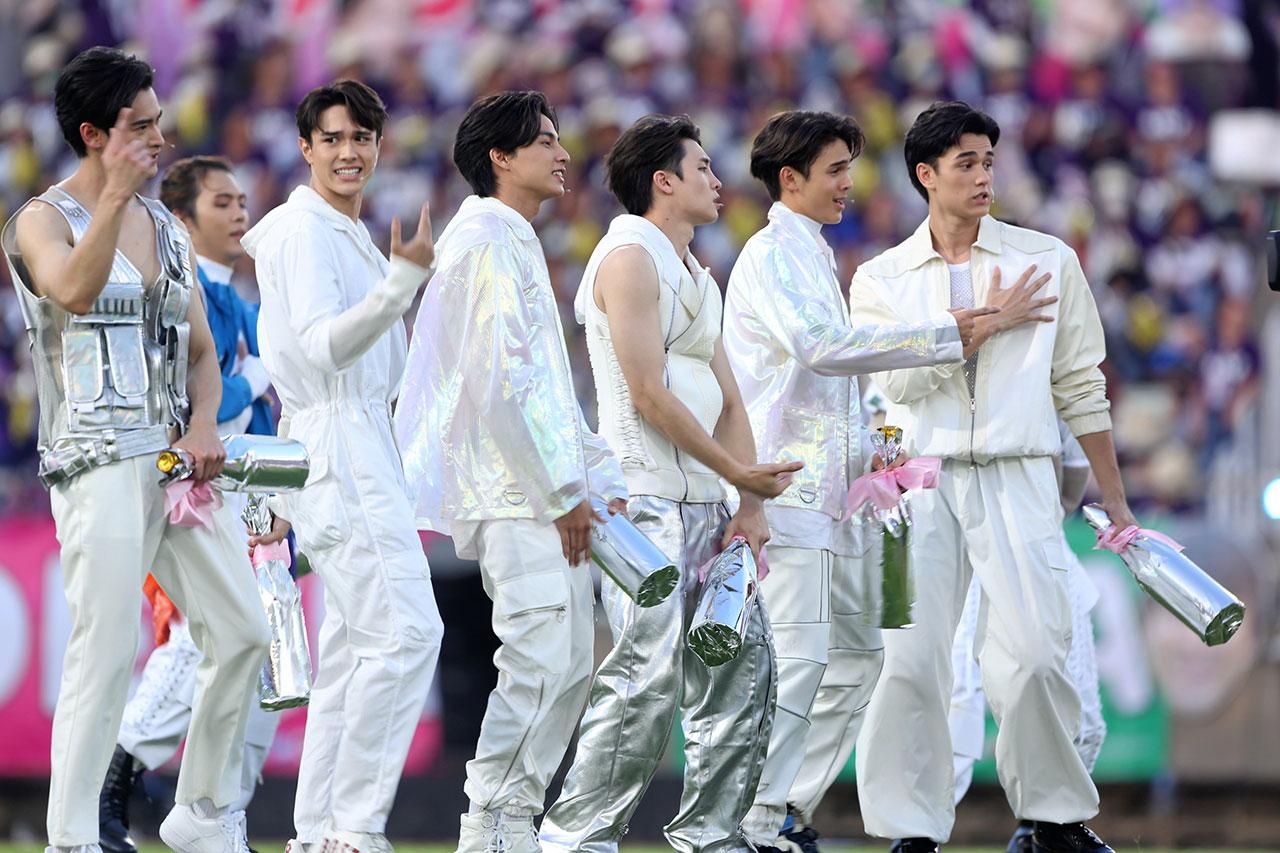 “กลัฟ” นำทีมบอยแบรนด์