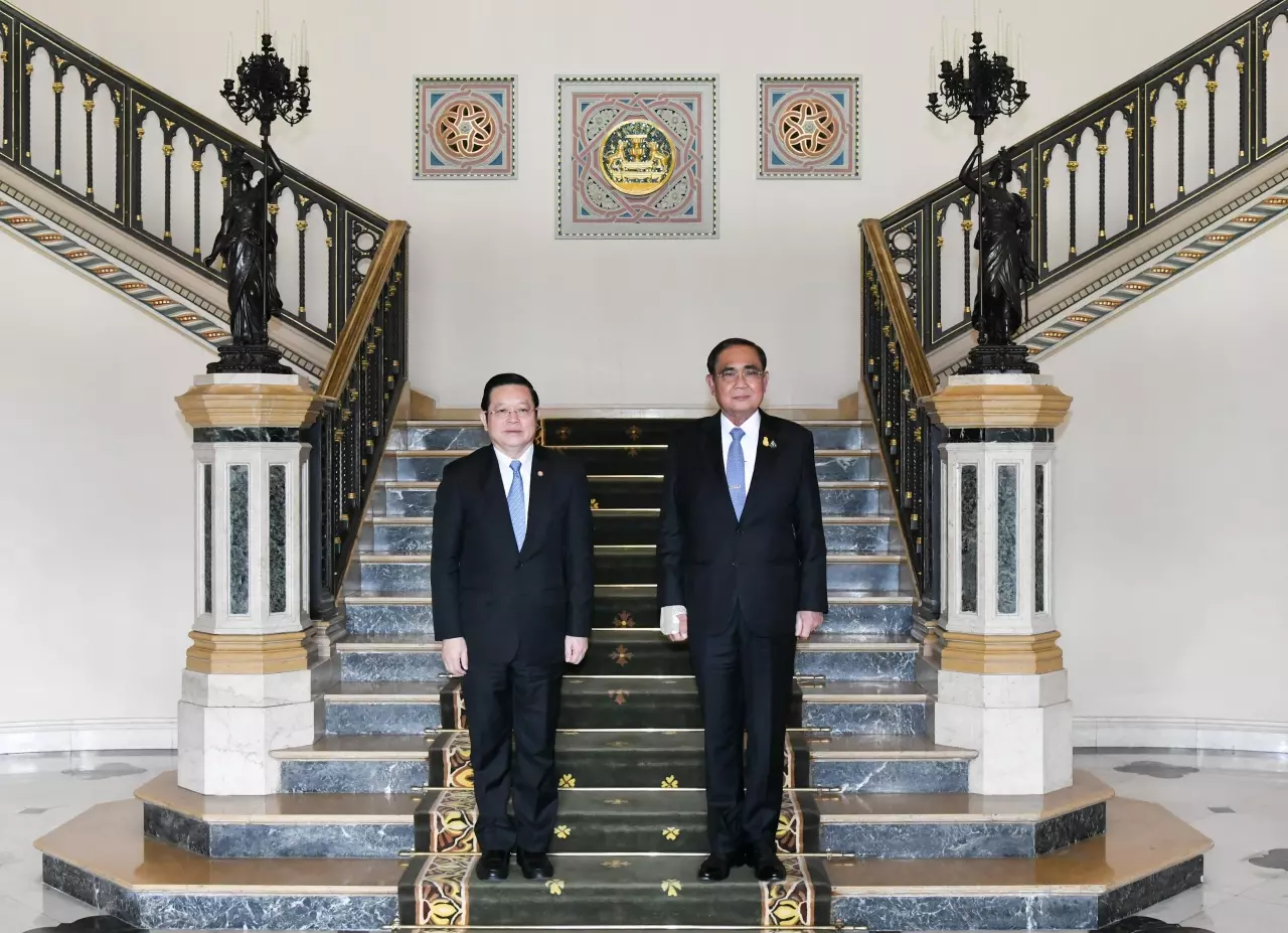 นายกฯ หารือเลขาธิการอาเซียน ขอช่วยจัดประชุมด่วนแก้ปัญหาหมอกควันข้ามแดน