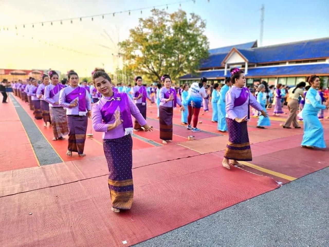 งานอนุสรณ์ดอนเจดีย์ยิ่งใหญ่ รำลึก ”ศึกยุทธหัตถี” กู้ชาติไทย