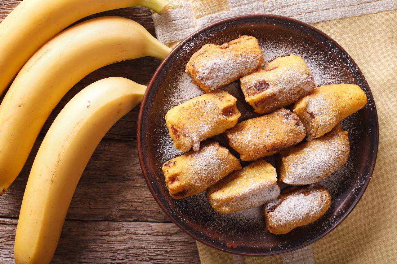 Pisang goreng (ปีซัง โกเรง)