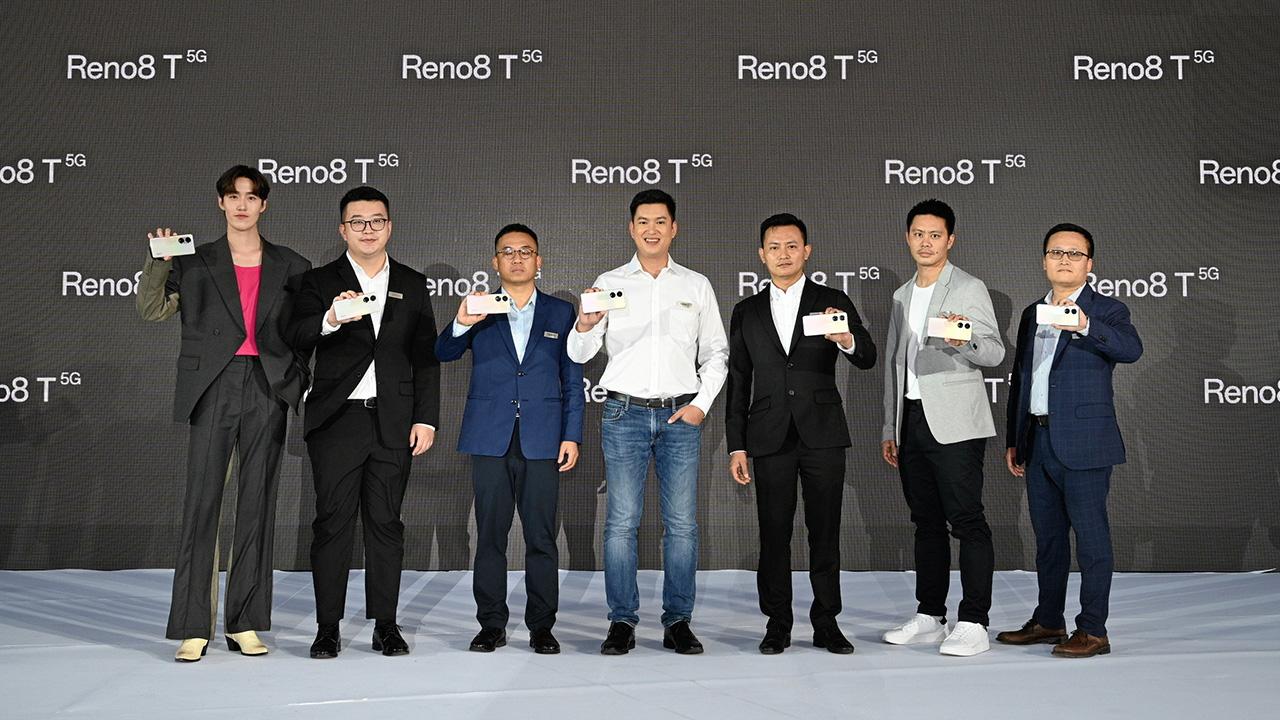 มีแล้วยัง  -  ชานนท์ จิรายุกุล เปิดตัว “OPPO Reno8 T 5G” สมาร์ทโฟนถ่ายภาพพอร์ตเทรตสุดคมชัดกว่าที่เคยโหมดหลากหลายทำให้สวยโดนใจทุกมุมมอง โดยมี จาง เหยียน, หวัง จุน เหว่ย, นที อิสระถาวรสกุล และ ธนภพ ลีรัตนขจร มาร่วมงานด้วย ที่อาคารสยามสเคป วันก่อน.