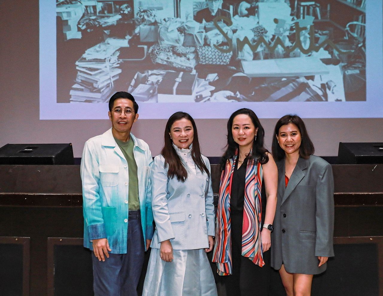 Assistant Professor Rawithep Musikapan, Assistant Professor Naddawadee Bunyadecho, Chitrudee Panitphon, Worada Wongkhan.