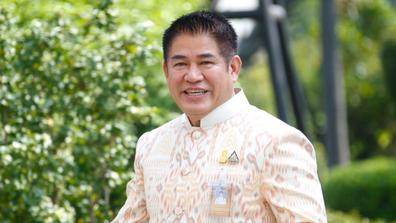 ธรรมนัส พรหมเผ่า
