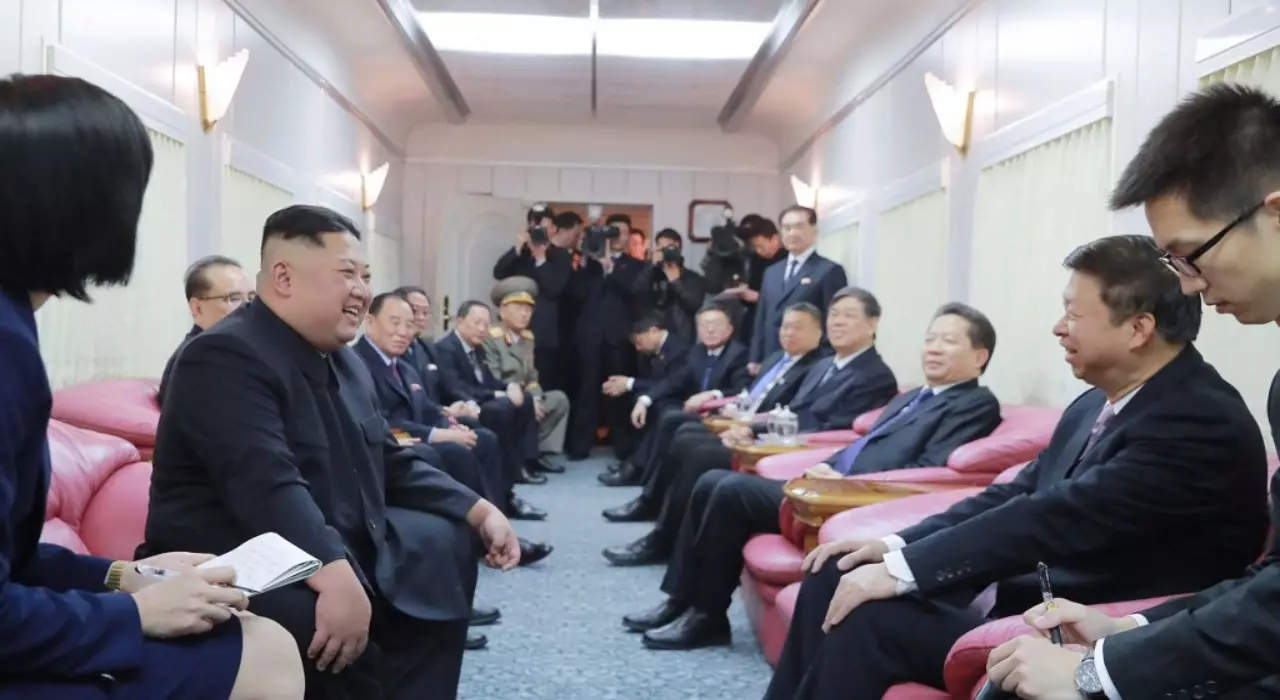 ส่องขบวนรถไฟส่วนตัว "คิม จองอึน" หรูหราช้าแต่ชัวร์ ถึงที่หมายอย่างมีสไตล์