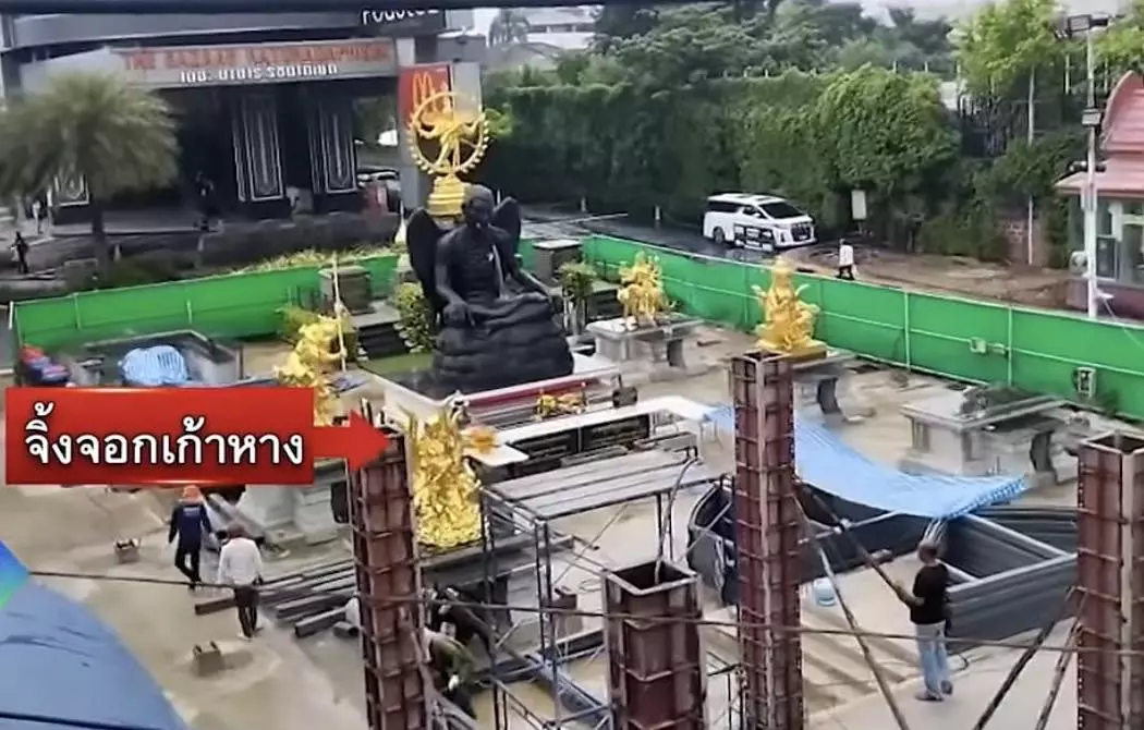 “จิ้งจอกเก้าหาง” ตำนานมหาเสน่ห์ เสริมพลังพรหมลิขิต ผิดฮวงจุ้ย ตั้งใกล้ครูกายแก้ว 