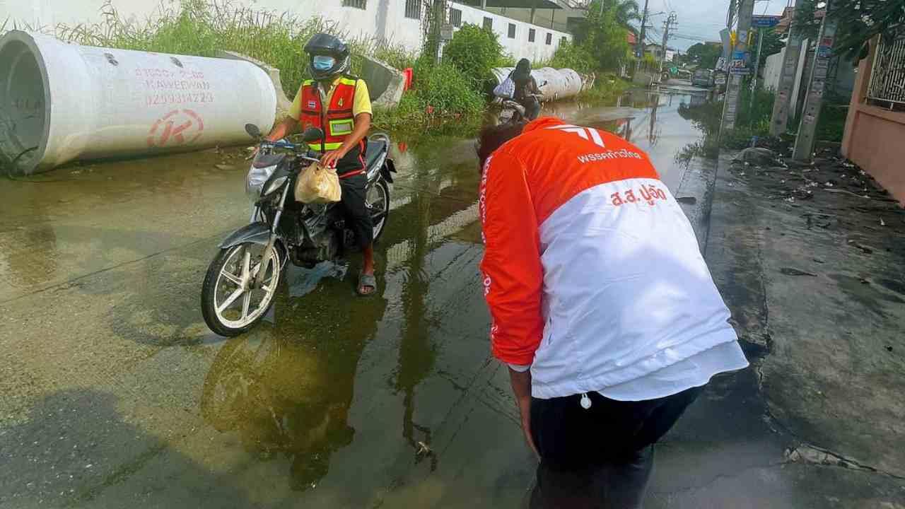 前进党议员前往所属地区调查洪灾问题