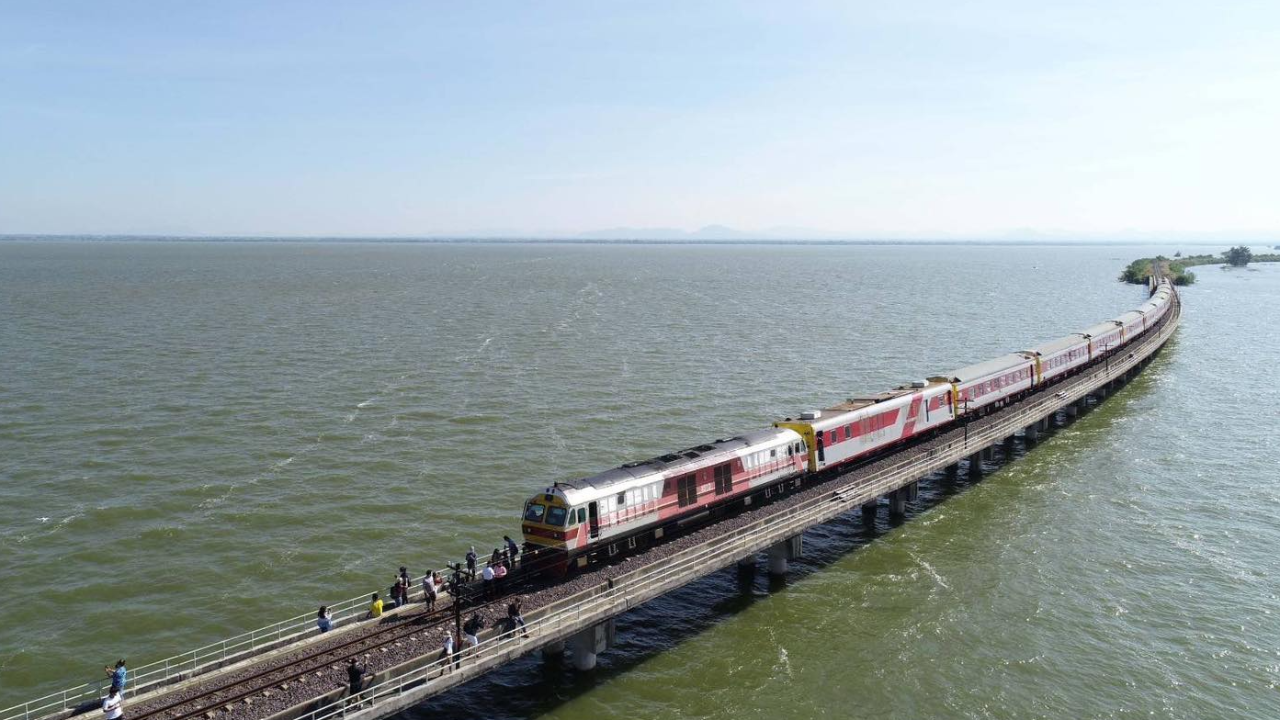 2023年至2024年泰国浮动列车时刻表，预订巴萨克·乔拉西专列车票