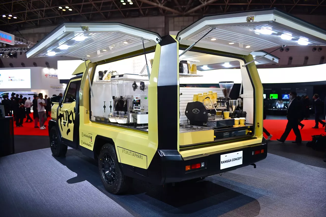 ภาพคันจริงก่อนเปิดตัวในไทย เจาะ TOYOTA IMV ZERO กระบะวัยรุ่นสร้างรายได้!