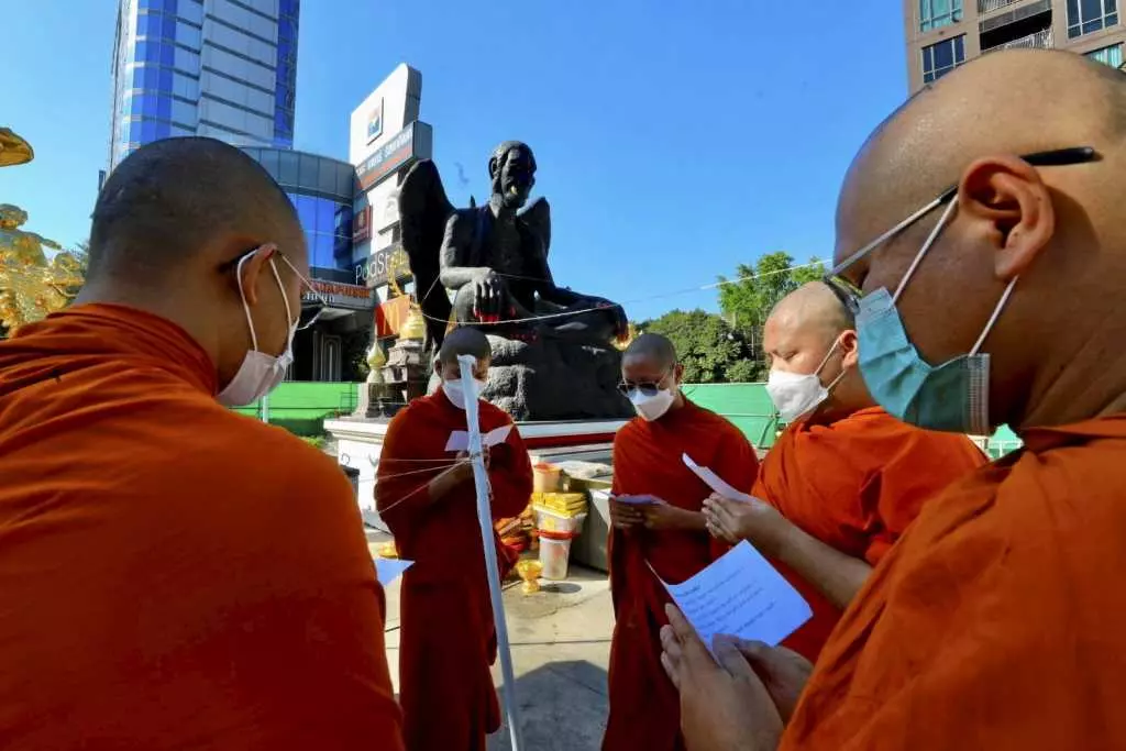 3 ปรากฏการณ์ 2566 เสรีภาพ ความเชื่อ กับสังคมที่บิดเบี้ยว!?