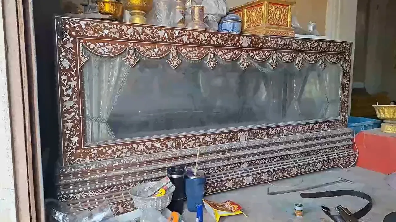 ขนหัวลุก ภาพถ่ายติดวิญญาณ ในงานวัดใหญ่ สัปเหร่อเชื่อเป็นอดีตเจ้าอาวาส
