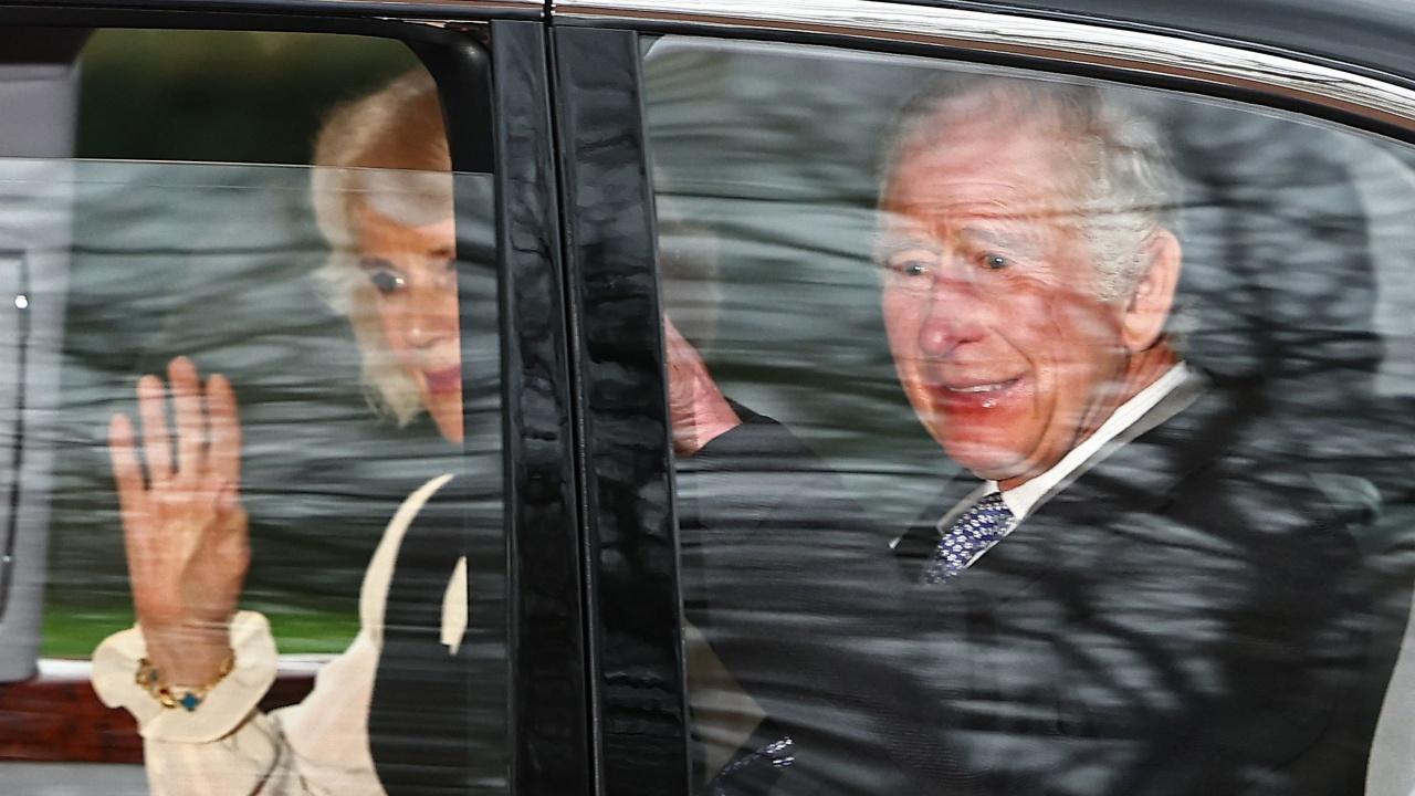 King Charles III traveled in the royal carriage.  Departing Clarence House for Buckingham Palace on February 6, 2024, after meeting Prince Harry.  His youngest son came to visit from the United States.