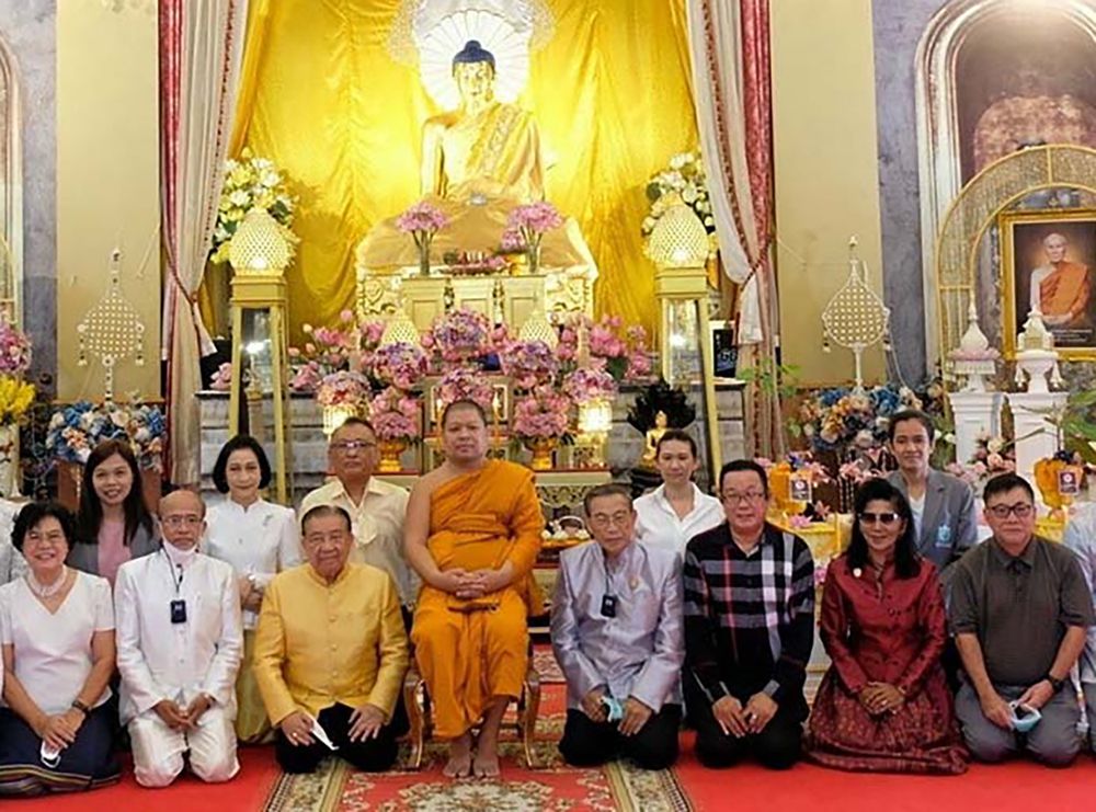 พระครูนรนาถเจติยาภิรักษ์ (สมพงศ์) เป็นประธานสงฆ์ในพิธีเจริญพระ พุทธมนต์ ถวายพระราชกุศลแด่ รัชกาลที่ 10 ที่วัดสุวรรณภูมิพุทธชยันตี จ.สมุทรปราการ.