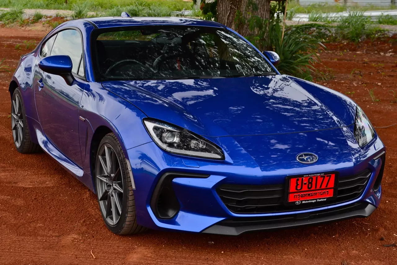 เล็กแต่ร้าย ทดสอบ SUBARU NEW BRZ EYESIGHT 6AT