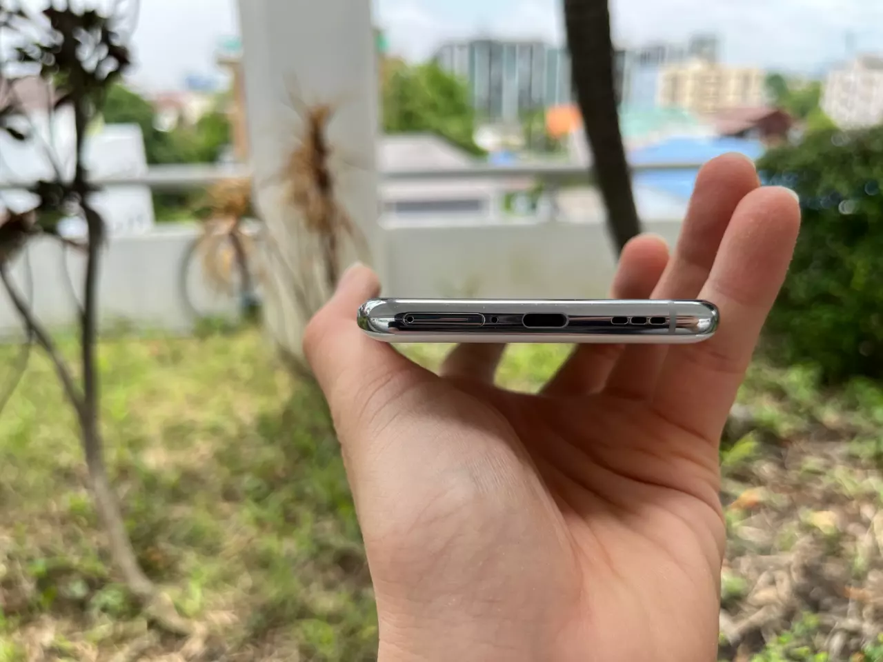 รีวิว OPPO Find X5 Pro 5G - สมาร์ทโฟนไฮเอนด์ กล้องสวย ลูกเล่นเยอะ
