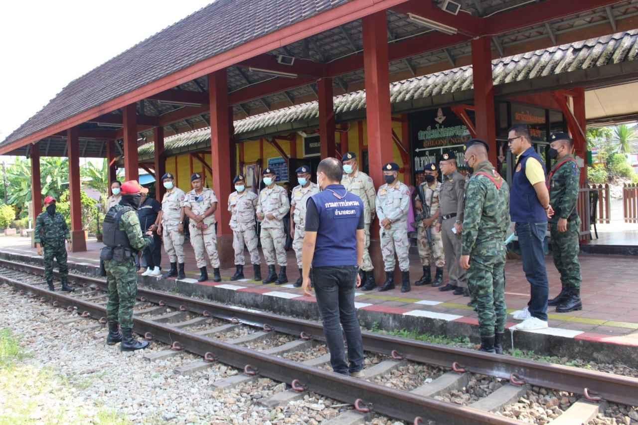 ทางรถไฟที่ปาดังเบซาร์ ซ่อมเสร็จแล้วหลังถูกวางระเบิด รอเคลียร์รอบสุดท้าย