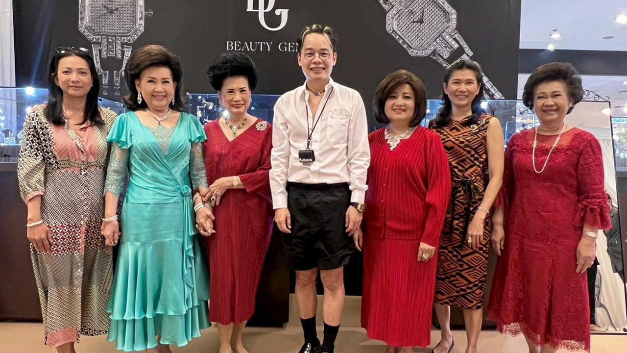 ผู้ว่าฯ กทม. เป็นประธานในพิธีทำบุญตักบาตรในโอกาสขึ้นปีใหม่ กรุงเทพดีต่อใจ