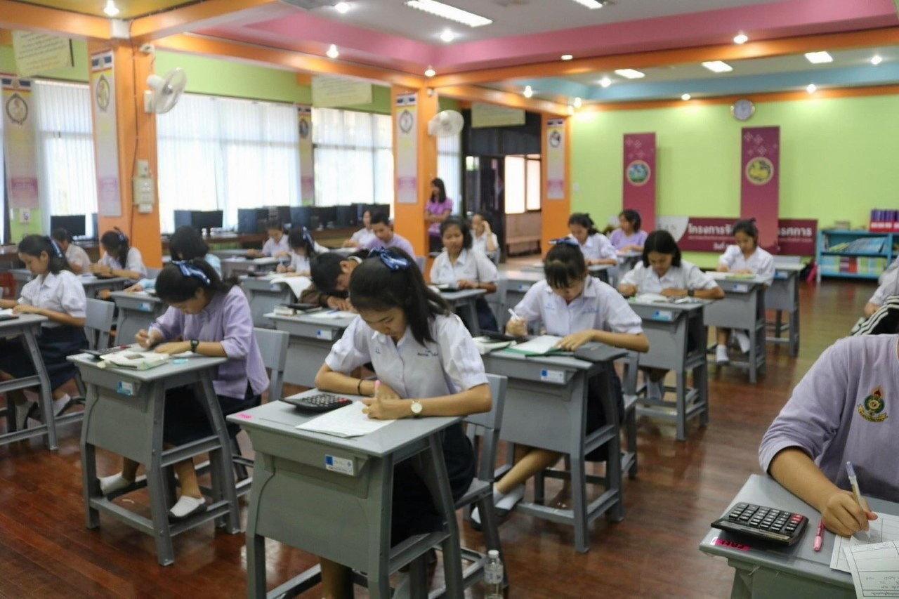 ศธ.ปัดฝุ่นสถานศึกษาจัดการเรียนการสอนหลักสูตร "ทวิศึกษา" อย่า…ใช้เด็กเป็นหนูทดลอง