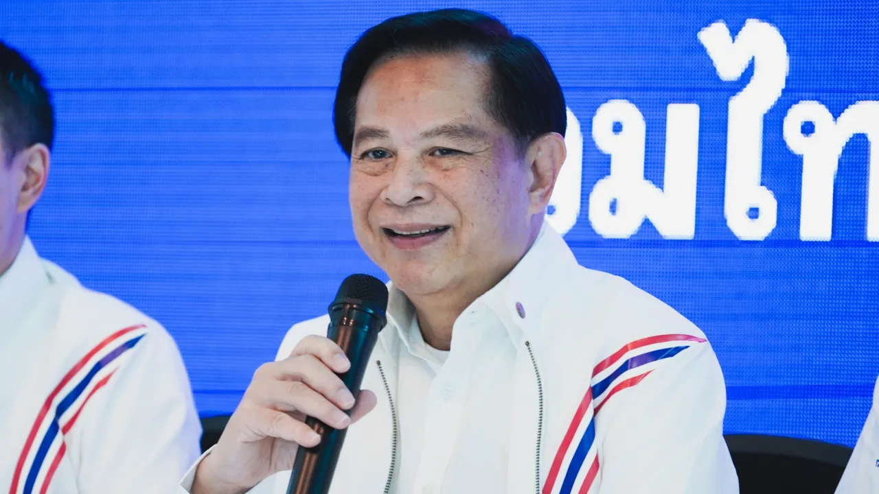 “พีระพันธุ์” เตรียมรับ “ลุงตู่” เข้า รทสช. มั่นใจพาประเทศเดินหน้าได้