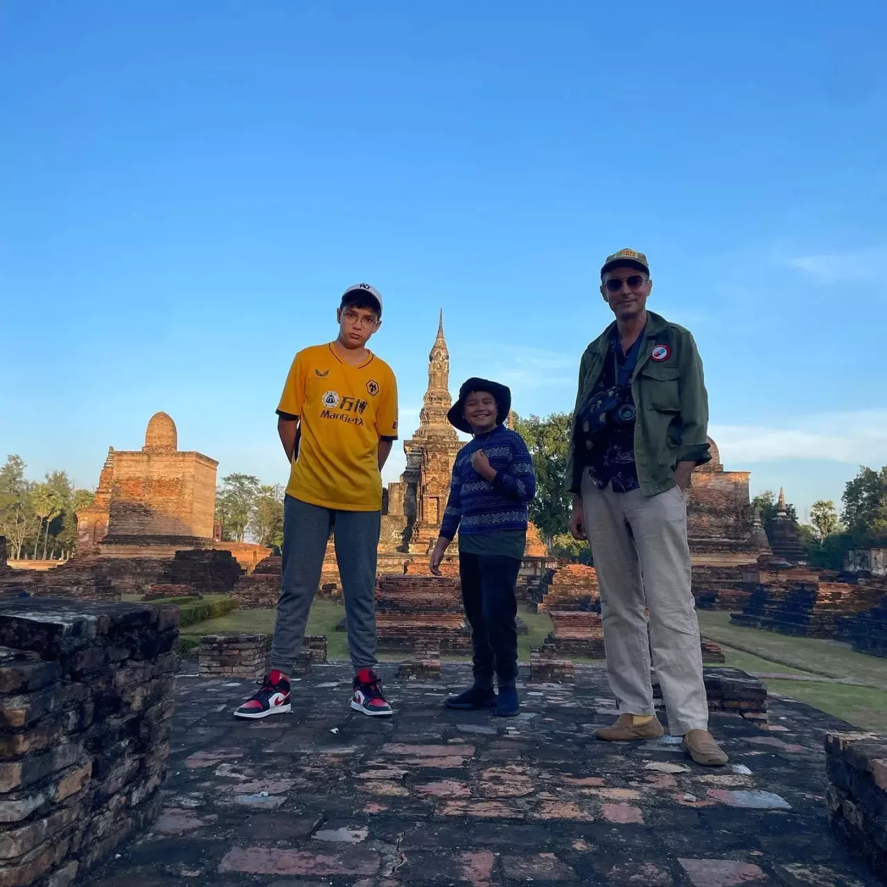 น้องฮาร์เปอร์ ลูกชาย ฮิวโก้-ฮาน่า ยิ่งโตยิ่งหน้าคมเข้ม หล่อใจละลาย