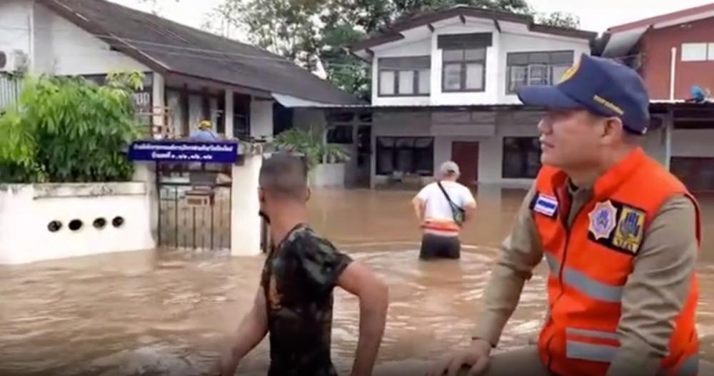 เชียงใหม่อ่วม น้ำปิงท่วมหนักสุดในรอบ 11 ปี จมหลายจุด ล่าสุดเริ่มทรงตัว