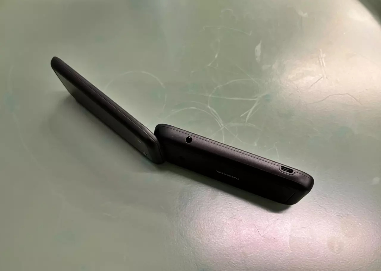 รีวิว Nokia 2660 Flip - มือถือเรโทรในยุคของสมาร์ทโฟน