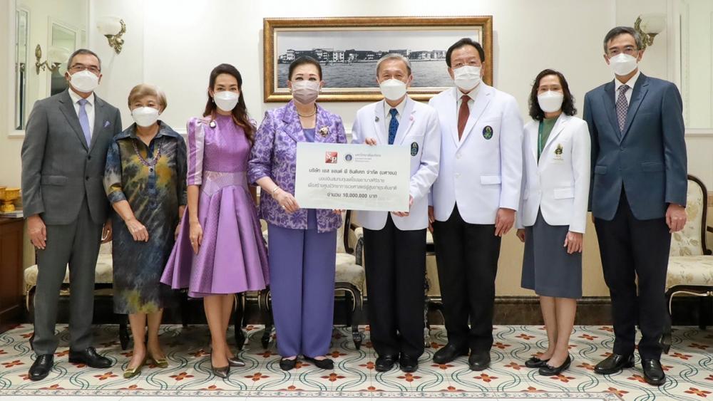 “Siam Center Visionary Stage” เปิดให้ดีไซเนอร์คลื่นลูกใหม่โชว์ผลงาน 