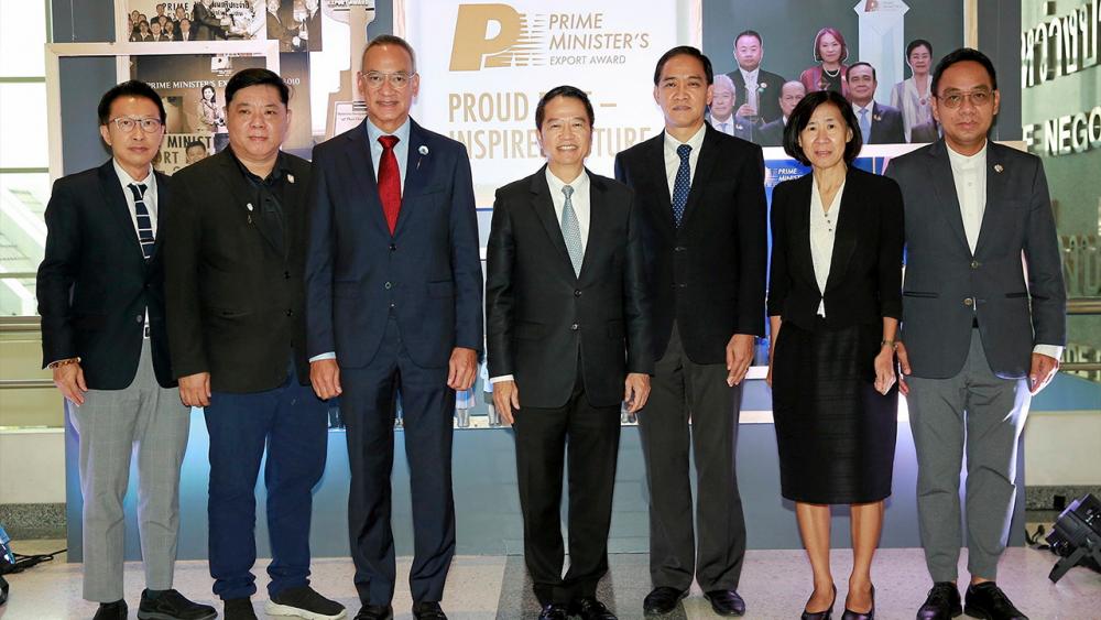 “Siam Center Visionary Stage” เปิดให้ดีไซเนอร์คลื่นลูกใหม่โชว์ผลงาน 