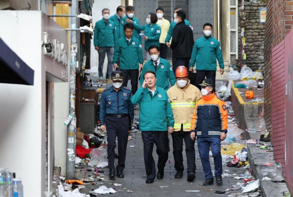 Recap of the Itaewon tragedy Stepping on death for Halloween The worst of the last 8 years in South Korea