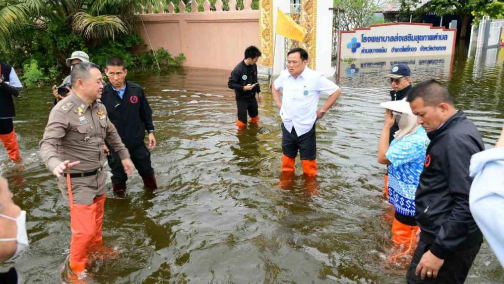 "อนุทิน" เสนอพักหนี้ 3 ปี หยุดต้น ปลอดดอกฯ คนละไม่เกิน 1 ล้าน ช่วยน้ำท่วม