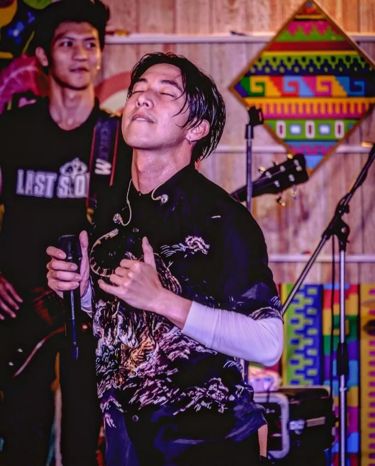 เปิดค่าตัว โตโน่ ภาคิน ขึ้นร้องโชว์ตามผับ สมราคาเต้นเต็มคาราเบล