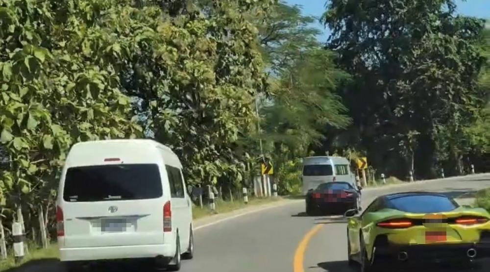 ชาวบ้านน่านรุมสวดแก๊งซุปเปอร์คาร์แซงที่คับขัน ตำรวจปรับ 1 หมื่น รวม 7 คัน