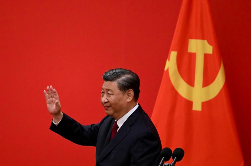 Xi Jinping, the absolute power that involves risks and challenges.