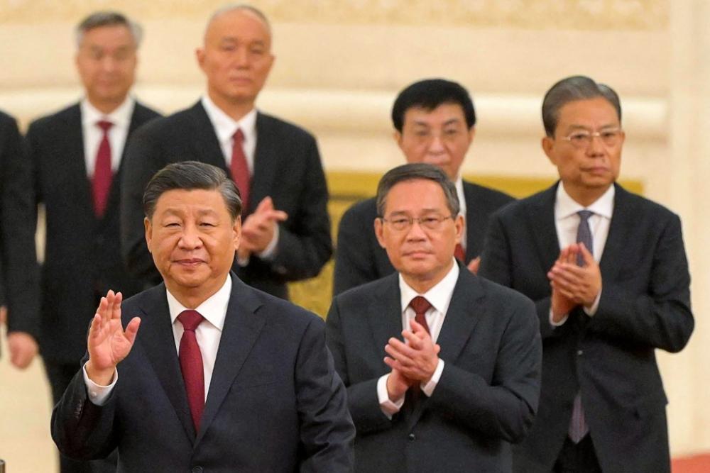 Xi Jinping, the absolute power that involves risks and challenges.