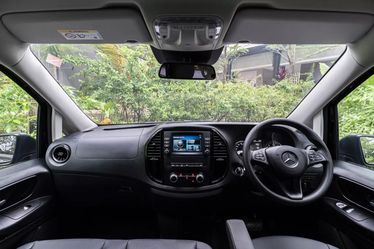 ประกอบนอกราคาดีงาม Mercedes-Benz Vito 119 CDI Tourer Select
