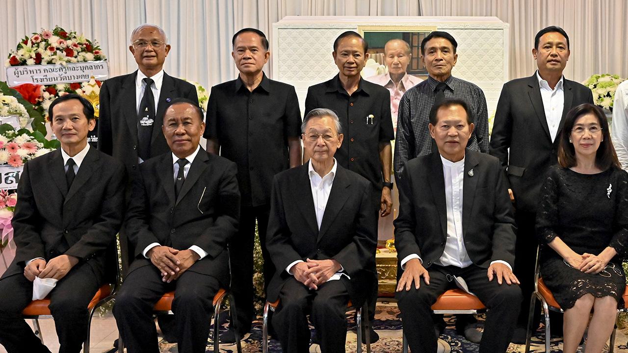อมรสิริ บุญญสิทธิ์ จัดงานมอบรางวัลให้ 20 แบรนด์ความงามชั้นนำของไทยและระดับสากล