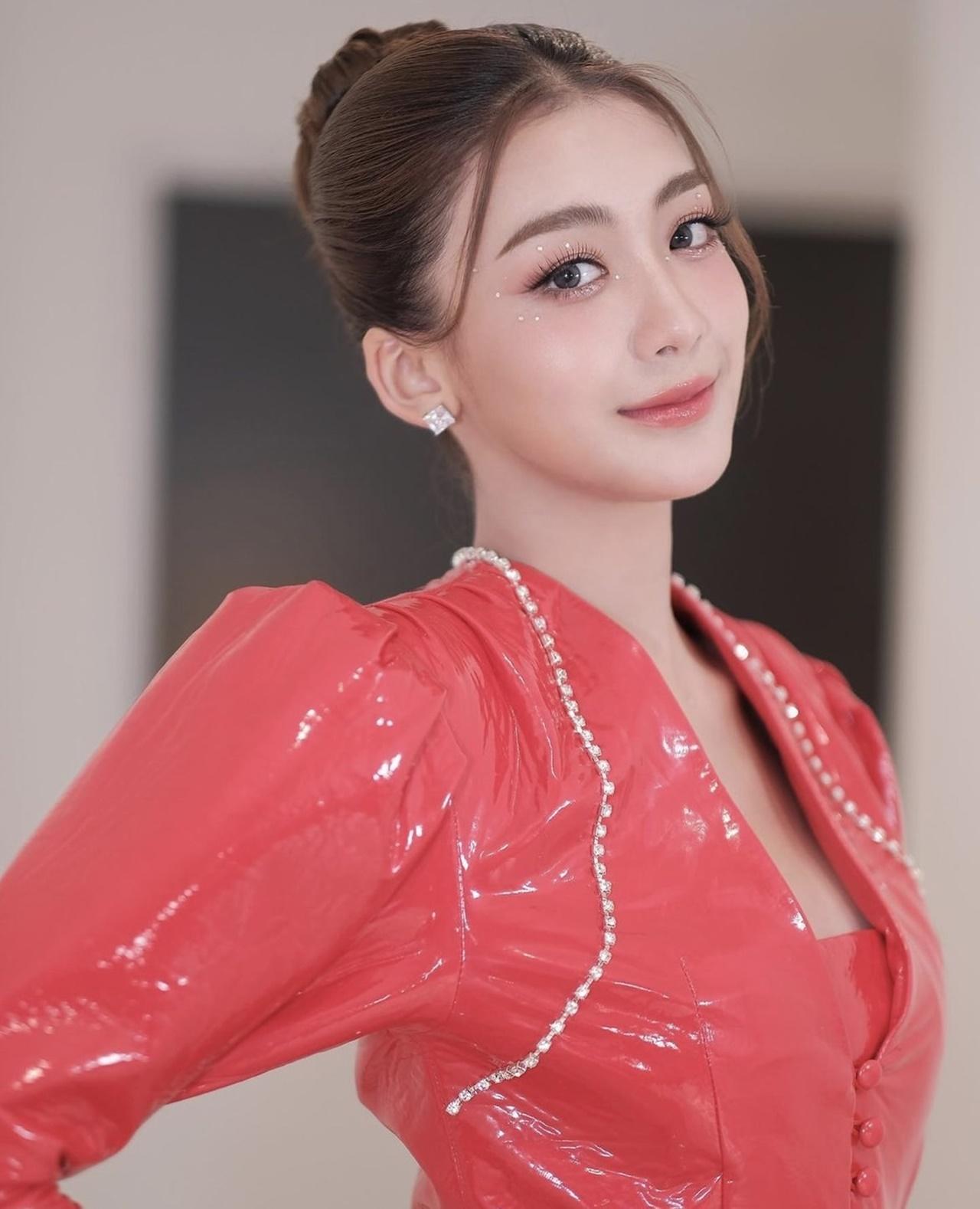 เพิร์ธ วีริณฐ์ศรา ตั้งกิจสุวานิช
