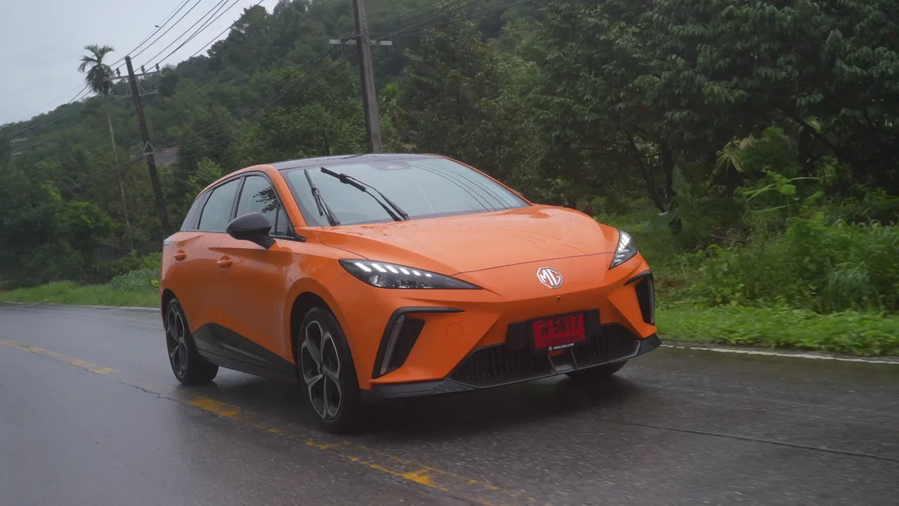 เที่ยวเกาะช้างหน้าฝนในรถ EV จุดชาร์จมี ซีฟู้ดอุดมสมบูรณ์ แต่มันจะเปียกปอนหน่อย