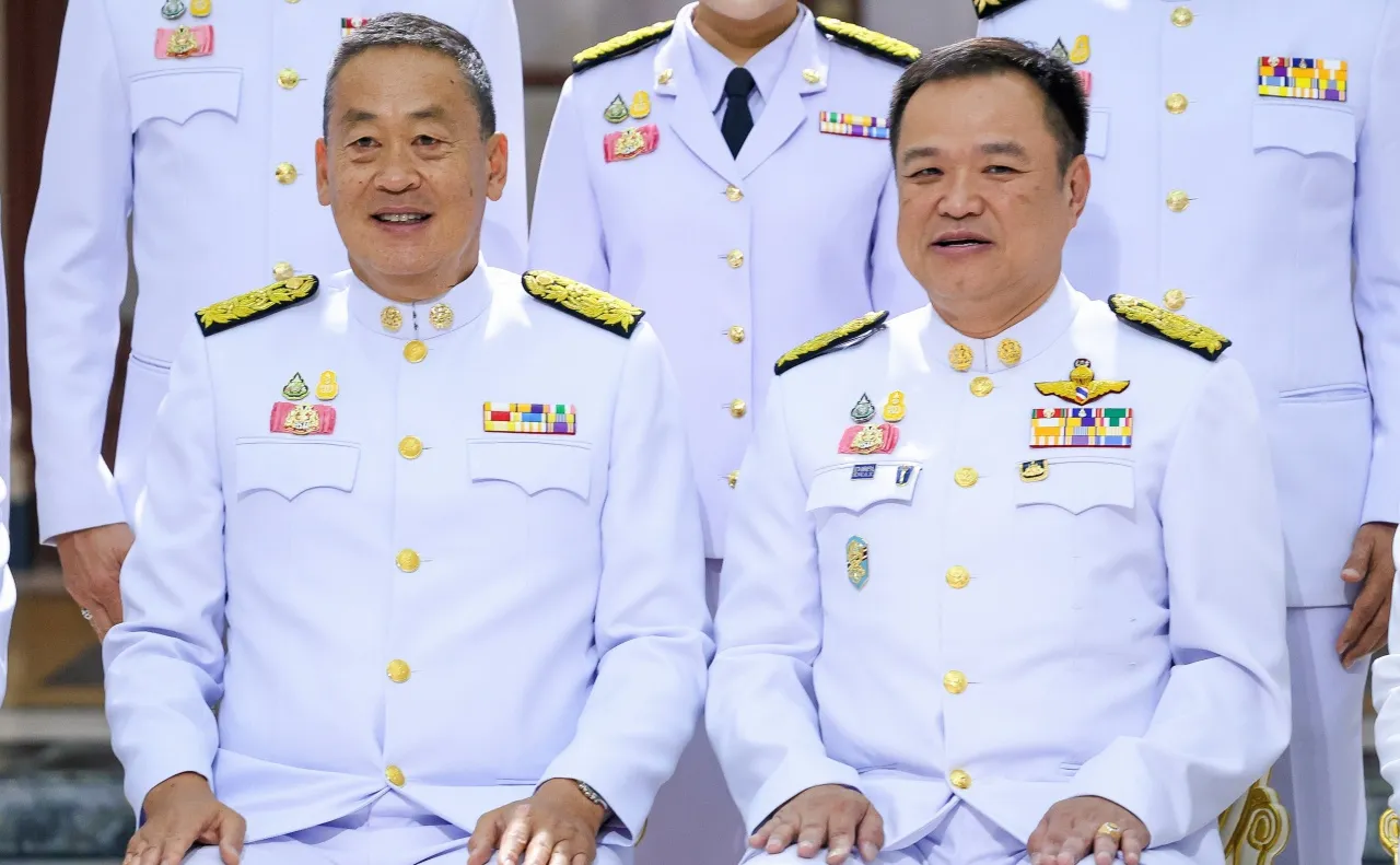 เศรษฐา พ้นตำแหน่ง เกมการเมืองฝ่ายอนุรักษนิยม จับตา อนุทิน นายกฯ คนใหม่