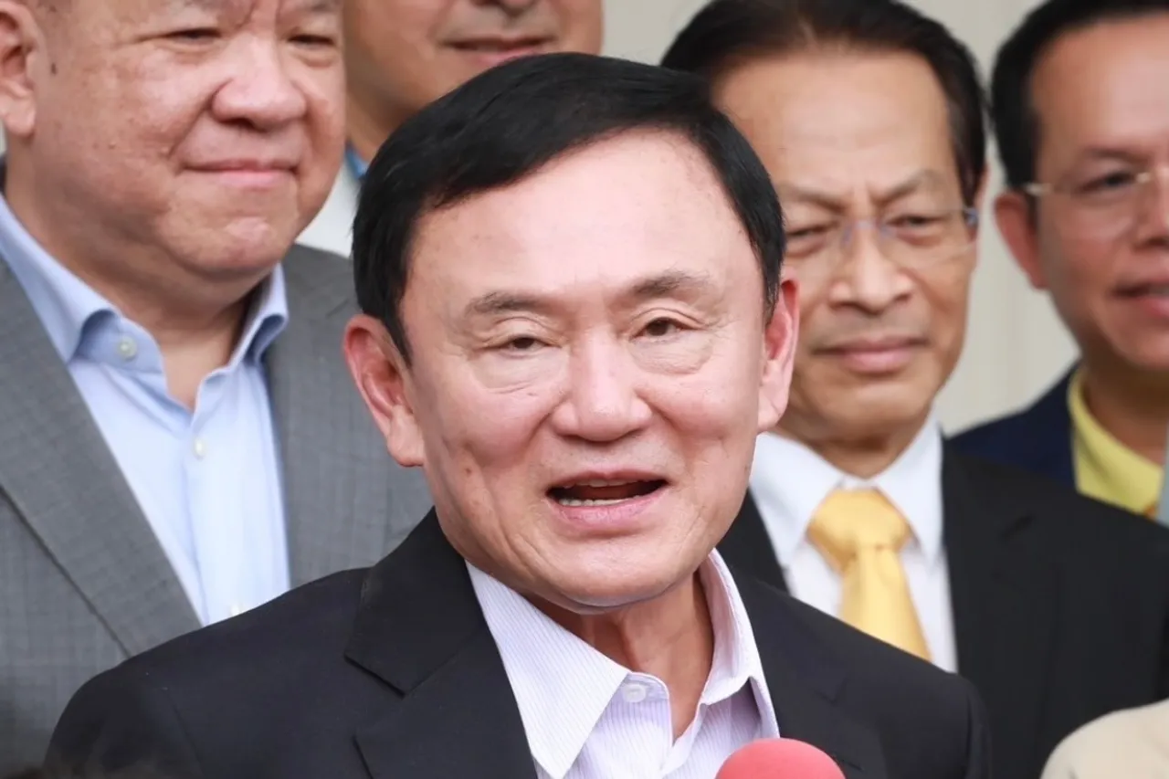 “ทักษิณ” VS “เฉลิม” เปิดรอยร้าวสัมพันธ์ลึก 30 ปี ตัดขาดผู้กุมความลับการเมือง