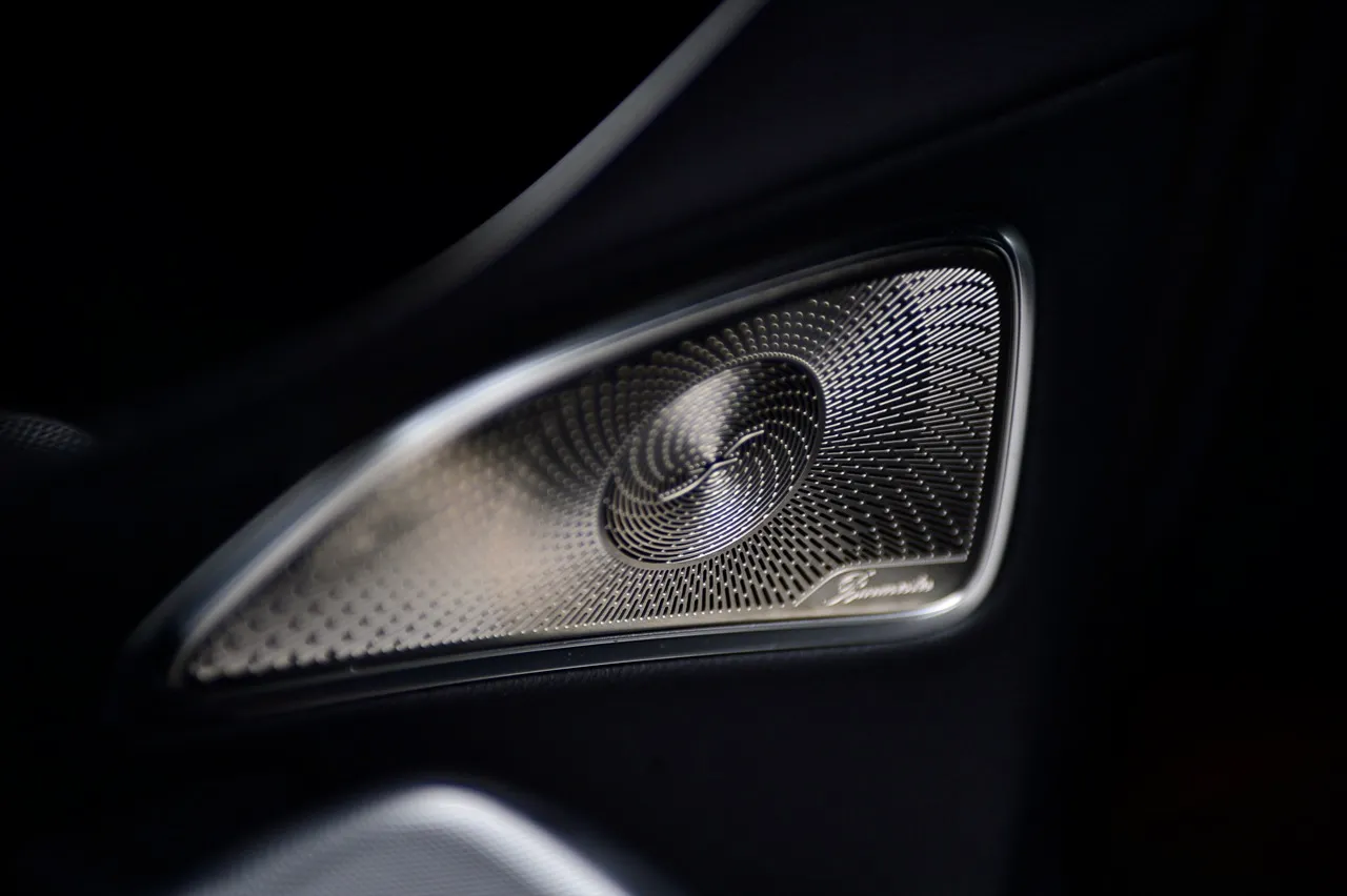 ประกอบไทย วิ่งไฟฟ้าไกลร้อยกิโลเมตร ทดสอบ NEW MERCEDES-BENZ E350e AMG DYNAMIC 