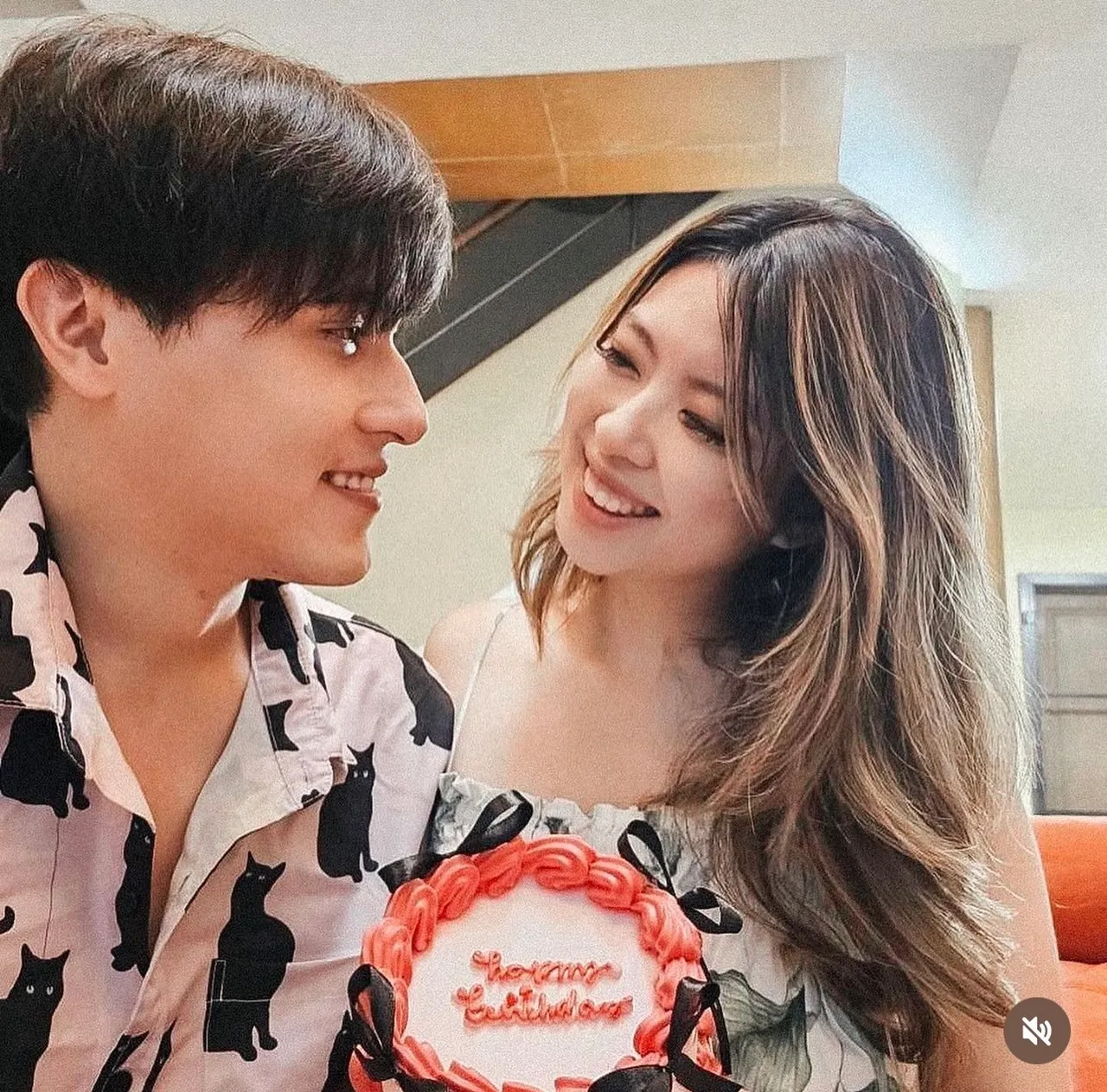 เปิดวาร์ป แพรว รมิดา สาวข้างกาย กาย นวพล ลูกรัก หนุ่ย-มาช่า โปรไฟล์ไม่ธรรมดา